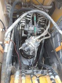 Buy XCMG XE135B Used Excavator / 6 Buy XCMG XE135B Used Excavator / 6