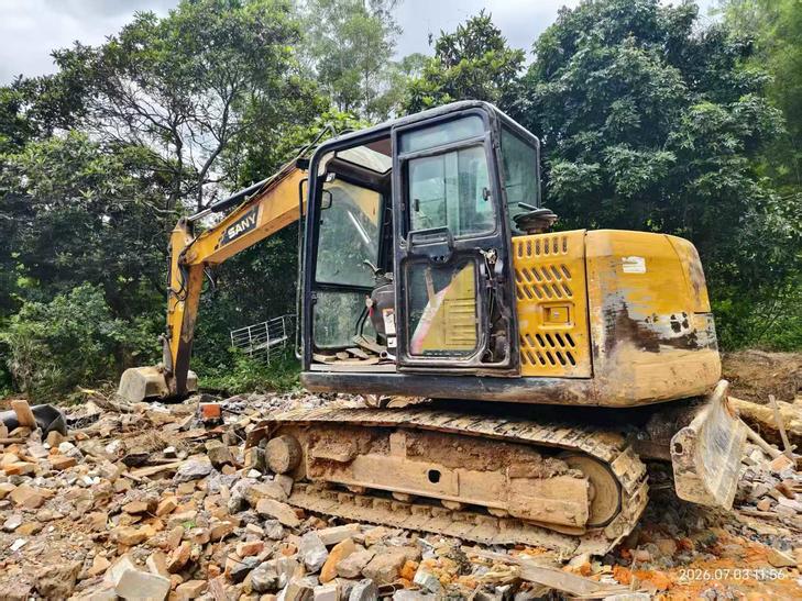 Buy Sany SY75 Used Excavator / 1