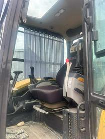 Buy XCMG XE60 Used Excavator / 6 Buy XCMG XE60 Used Excavator / 6