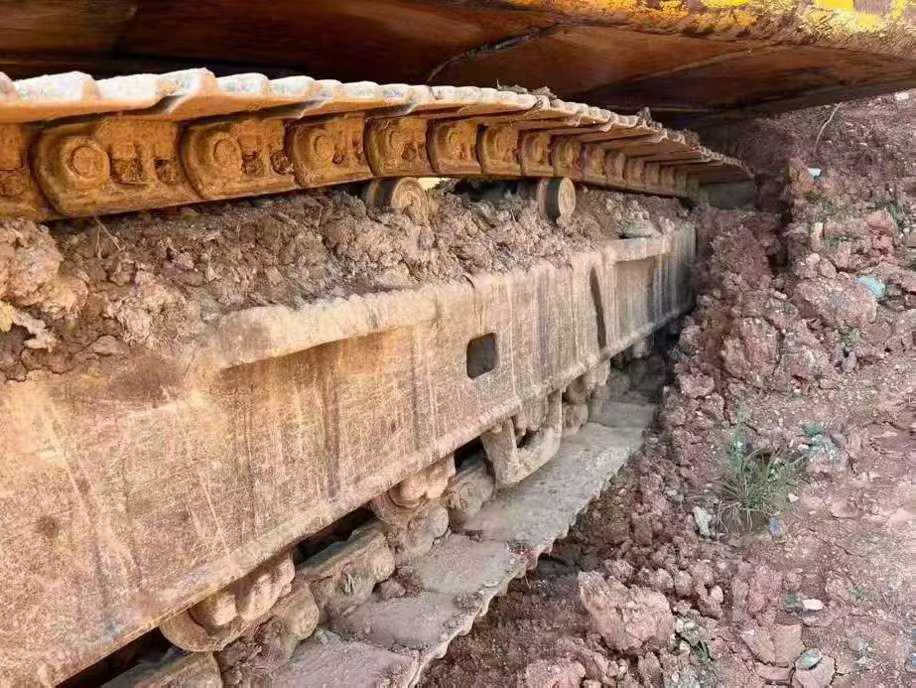 Buy Kato Used Excavator / 8 Buy Kato Used Excavator / 8