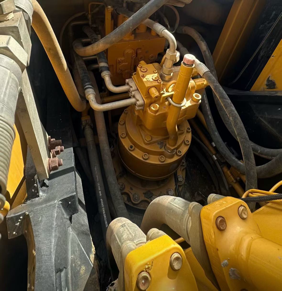 Buy Sany SY225H Used Excavator / 9 Buy Sany SY225H Used Excavator / 9