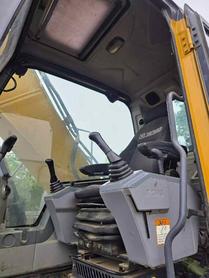 Buy XCMG XE200 Used Excavator / 9 Buy XCMG XE200 Used Excavator / 9