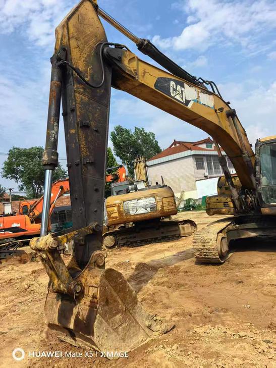 Buy Caterpillar 320A Used Excavator / 1