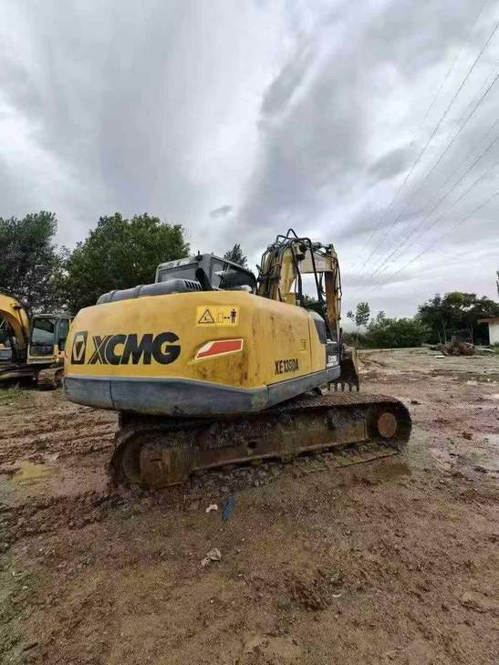 Buy XCMG XE135B Used Excavator / 1