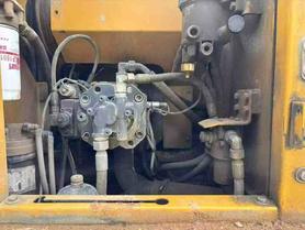 Buy XCMG XE135B Used Excavator / 7 Buy XCMG XE135B Used Excavator / 7