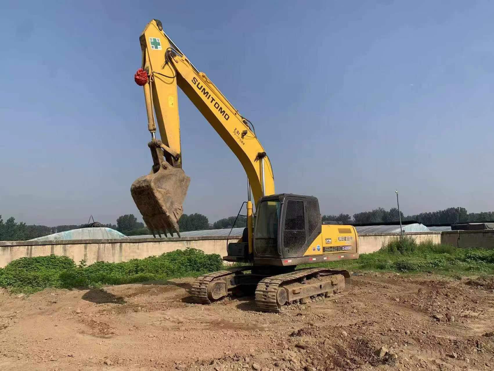 Buy Sumitomo SH210A5 Used Excavator / 1