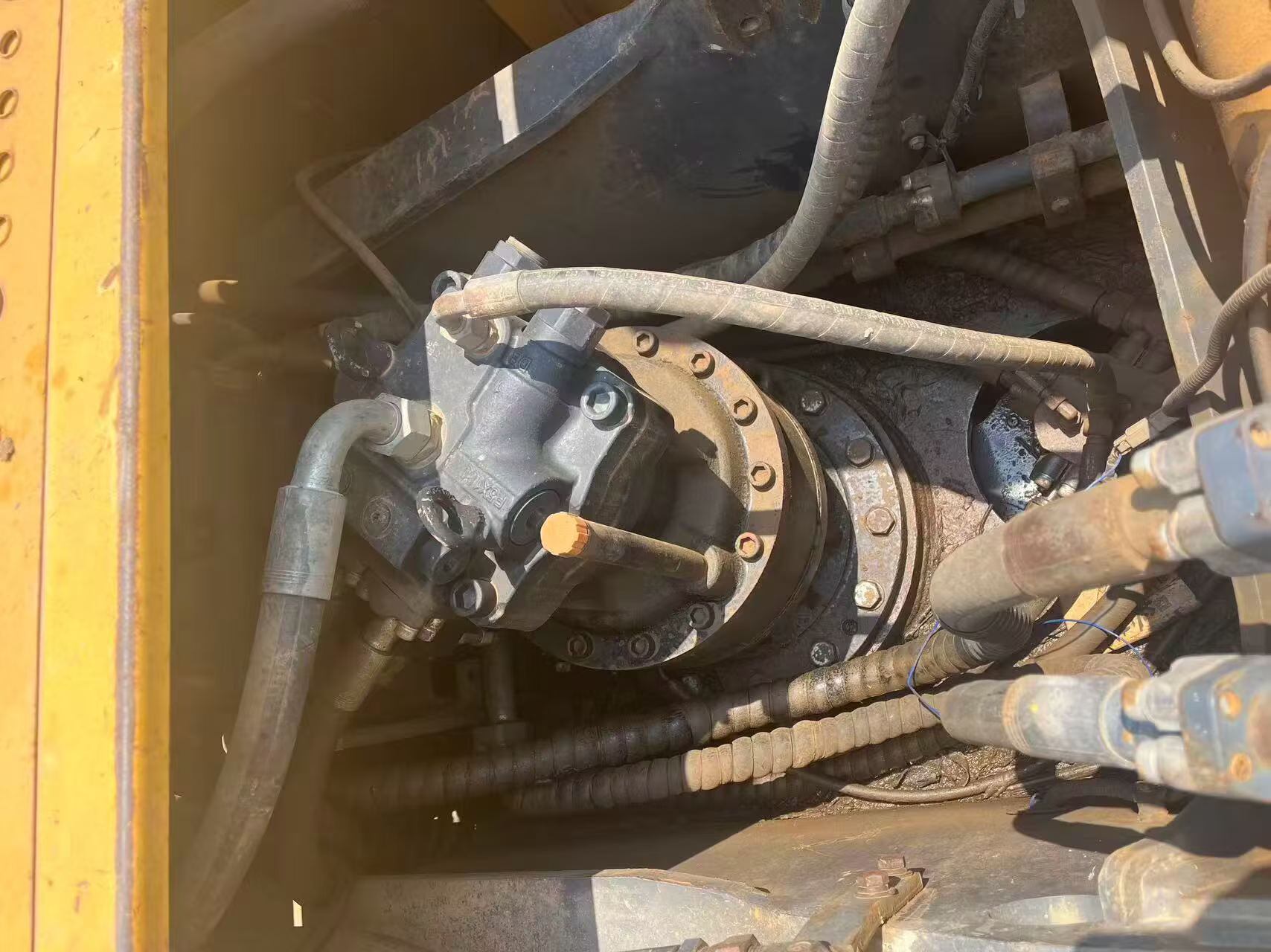 Buy XCMG XE200DA Used Excavator / 8