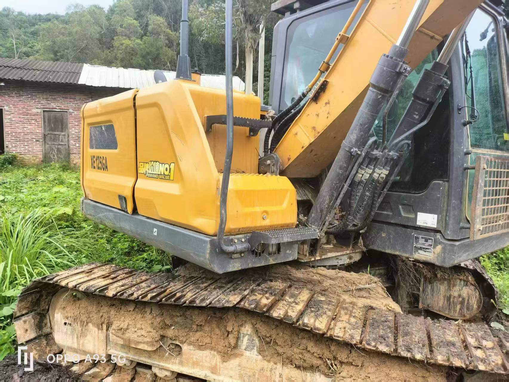 Buy XCMG XE105GA Used Excavator / 2 Buy XCMG XE105GA Used Excavator / 2