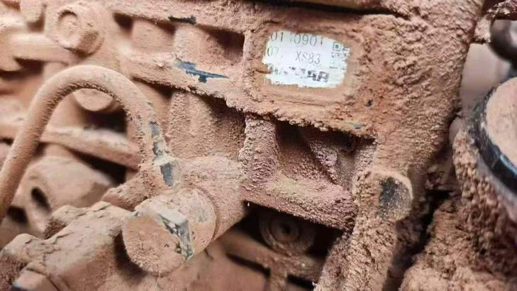 Buy Kobelco SK60 Used Excavator / 1