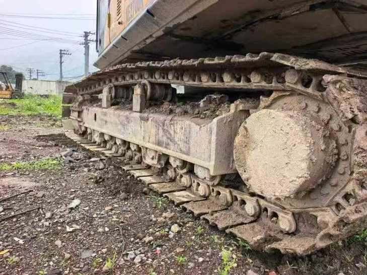 Buy XCMG XE270DK Used Excavator / 1