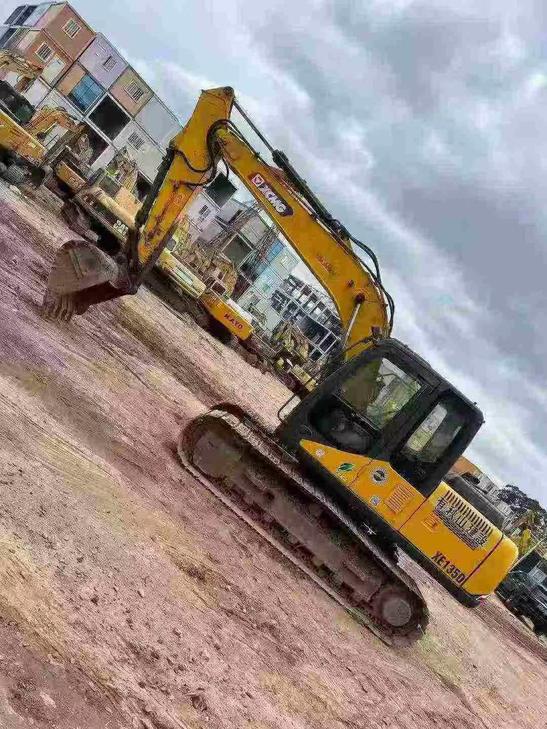 Buy XCMG XE135B Used Excavator / 1
