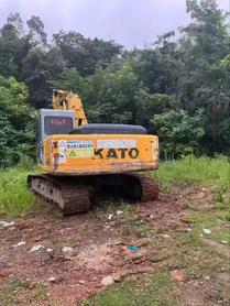 Buy Kato Used Excavator / 3 Buy Kato Used Excavator / 3