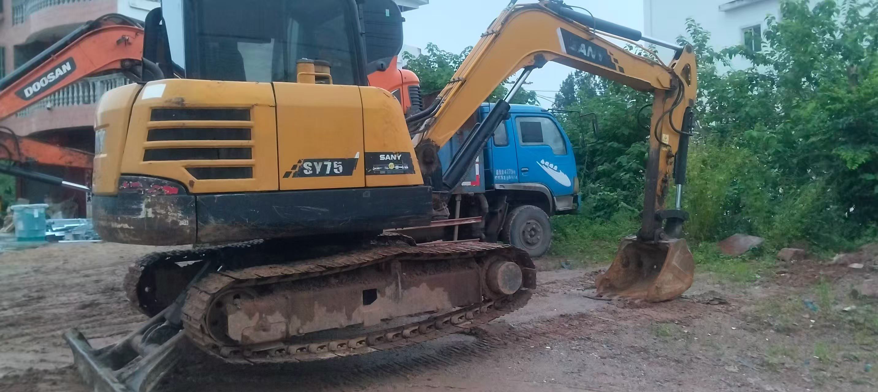 Buy Sany SY55 Used Excavator / 1