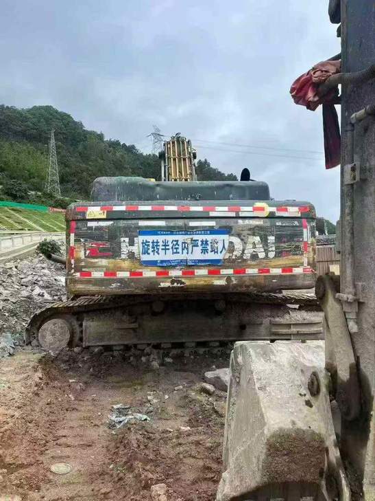 Buy Hyundai R350LVS Used Excavator / 1