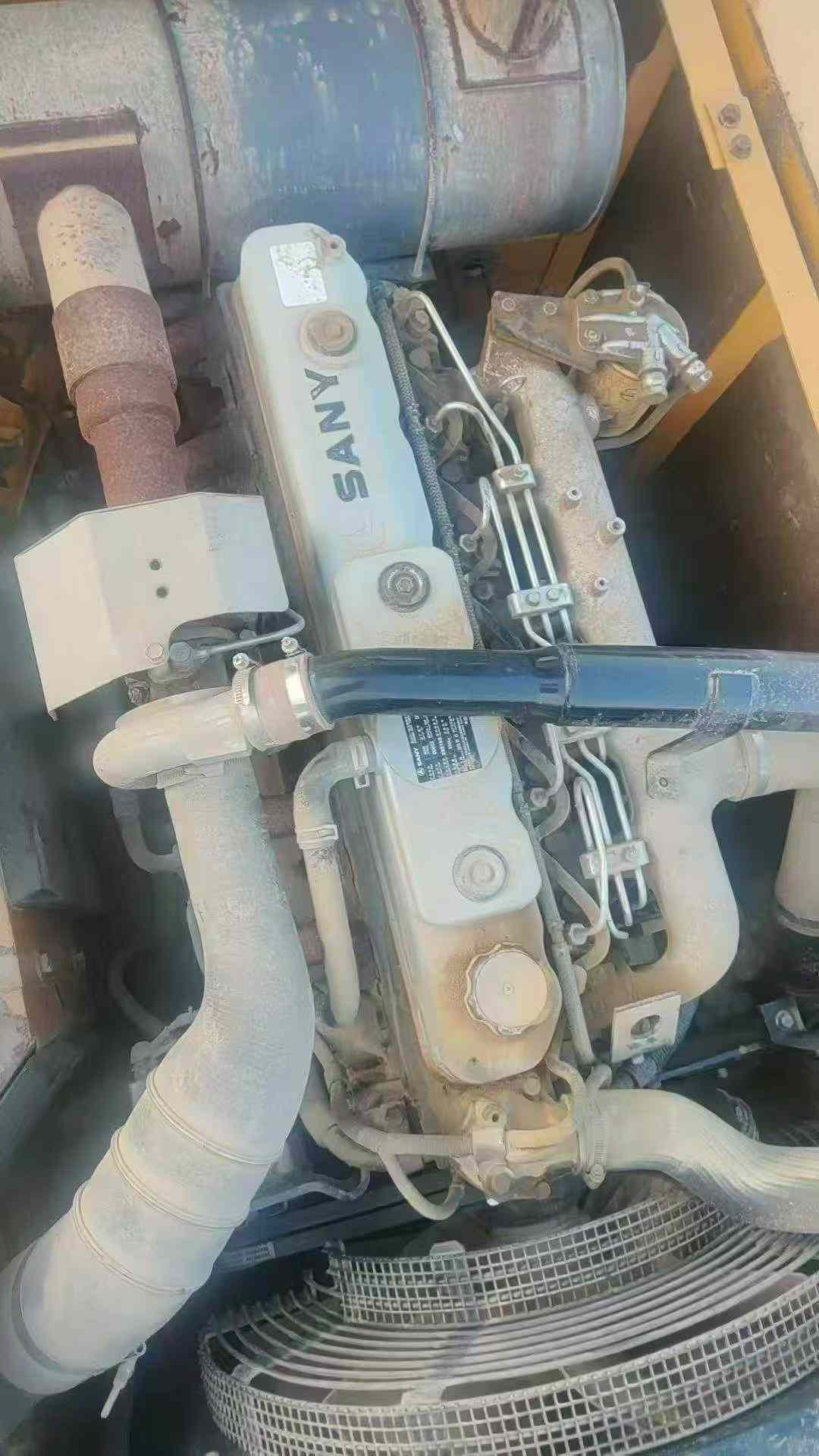 Buy Sany SY205C Used Excavator / 3 Buy Sany SY205C Used Excavator / 3