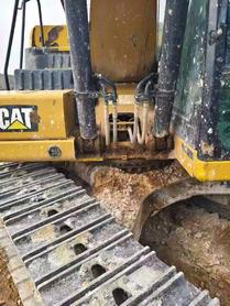 Buy Caterpillar 320A Used Excavator / 2 Buy Caterpillar 320A Used Excavator / 2