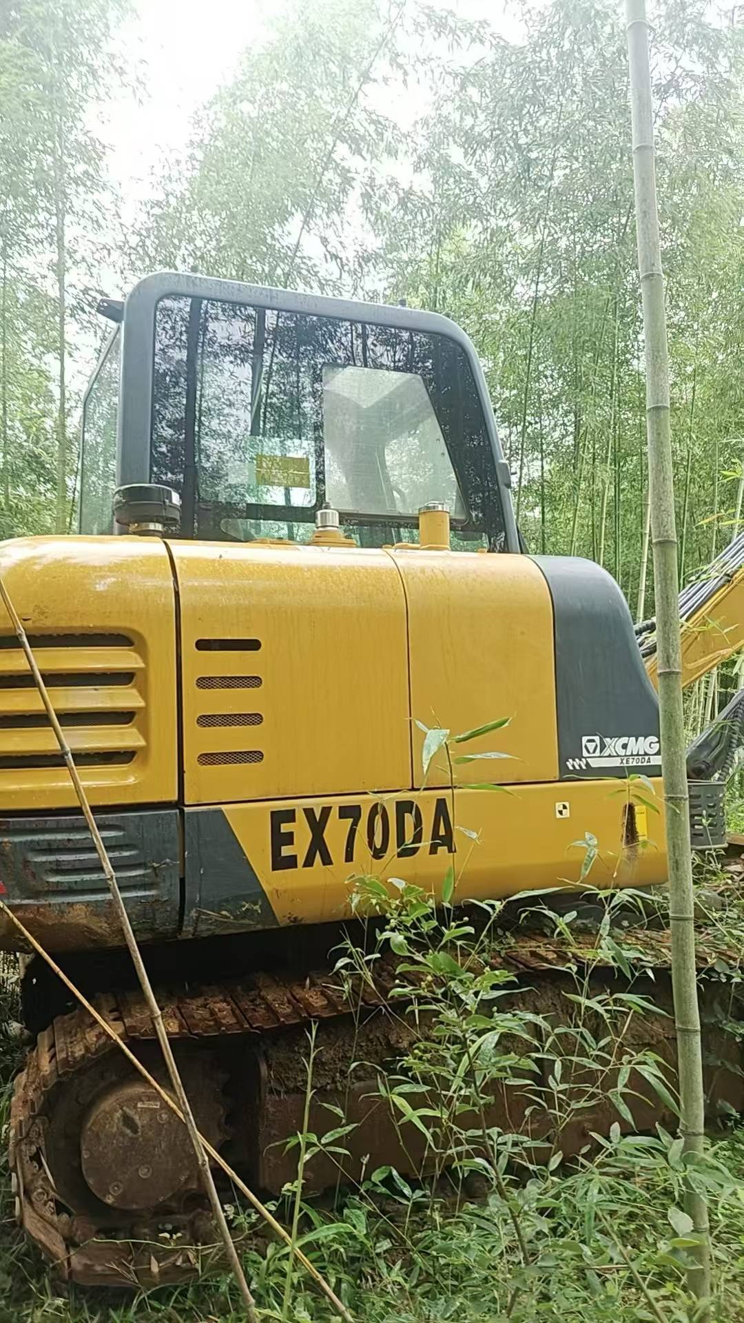 Buy XCMG XE60 Used Excavator / 3