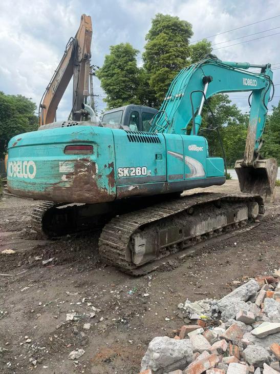 Buy Kobelco SK260 Used Excavator / 1