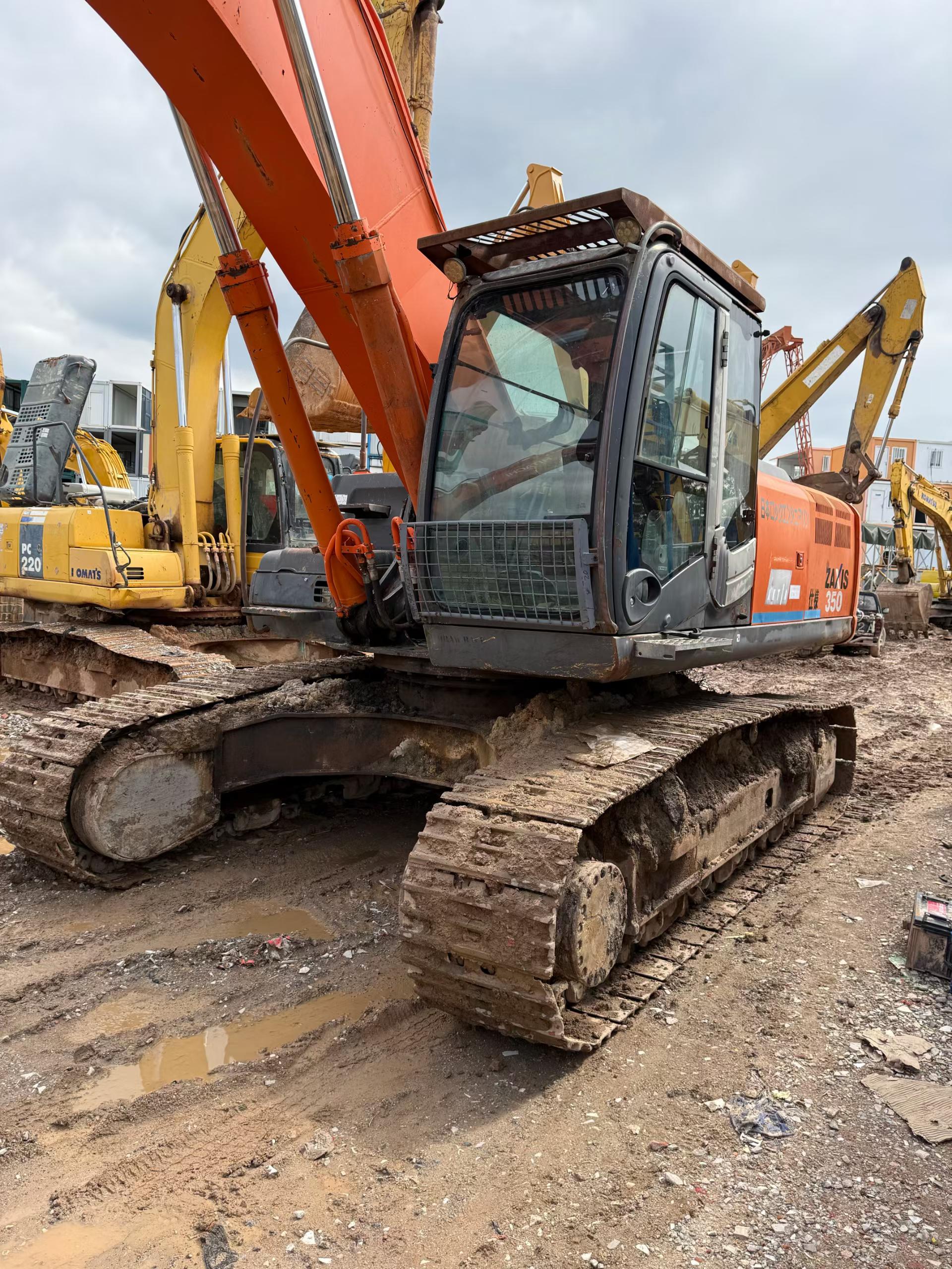 Buy Hitachi EX350H-5 Used Excavator / 8 Buy Hitachi EX350H-5 Used Excavator / 8