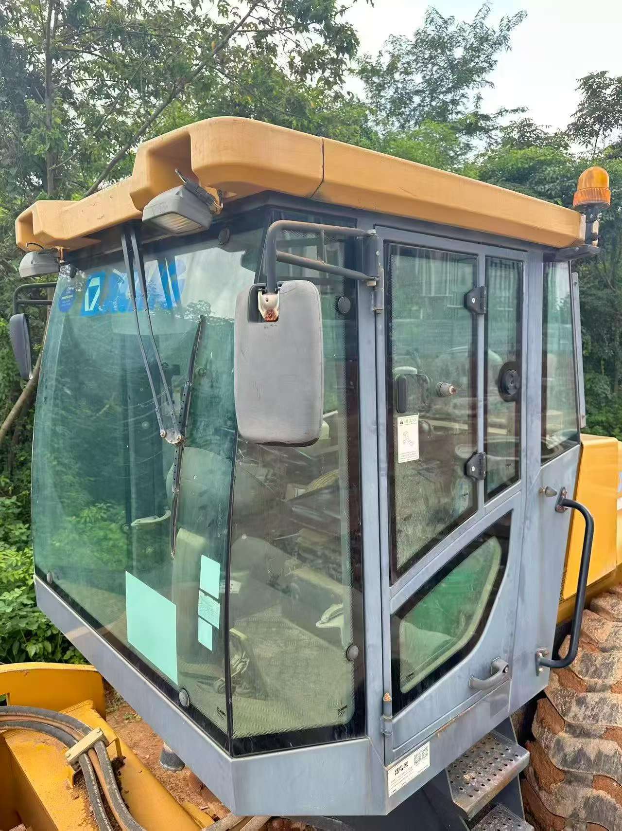 Buy XCMG XE26U Used Excavator / 4 Buy XCMG XE26U Used Excavator / 4