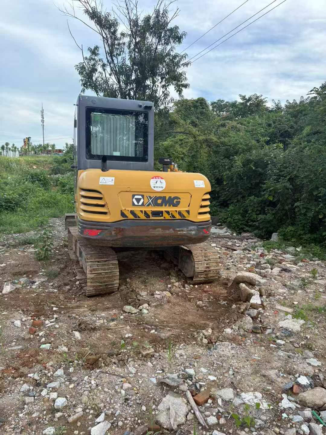 Buy XCMG XE60 Used Excavator / 2 Buy XCMG XE60 Used Excavator / 2