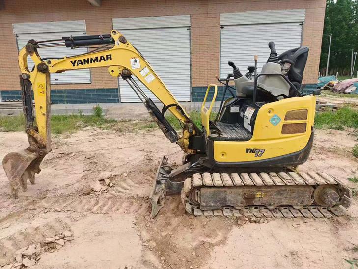 Buy Yanmar Vio17 Used Excavator / 1