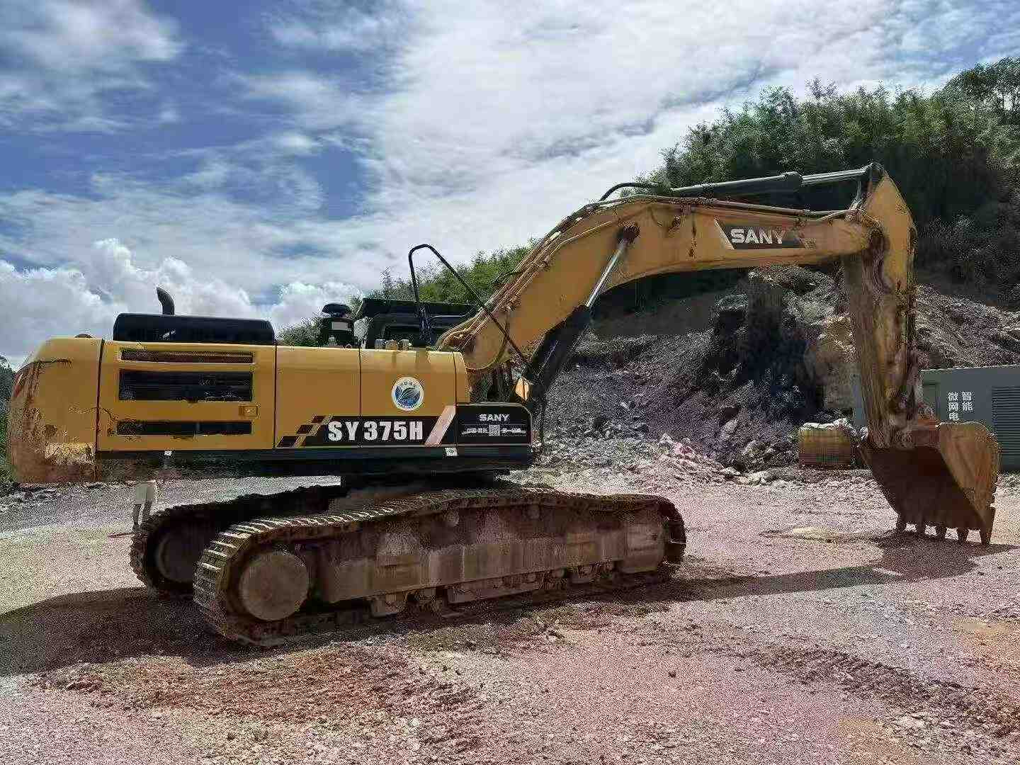 Buy Sany SY375H Used Excavator / 2