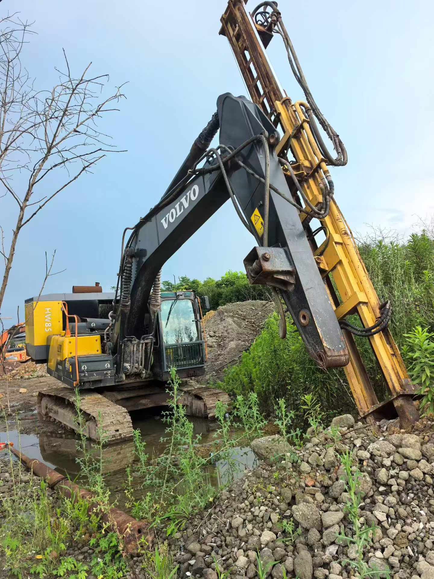 Buy Volvo EC210B Used Excavator / 8