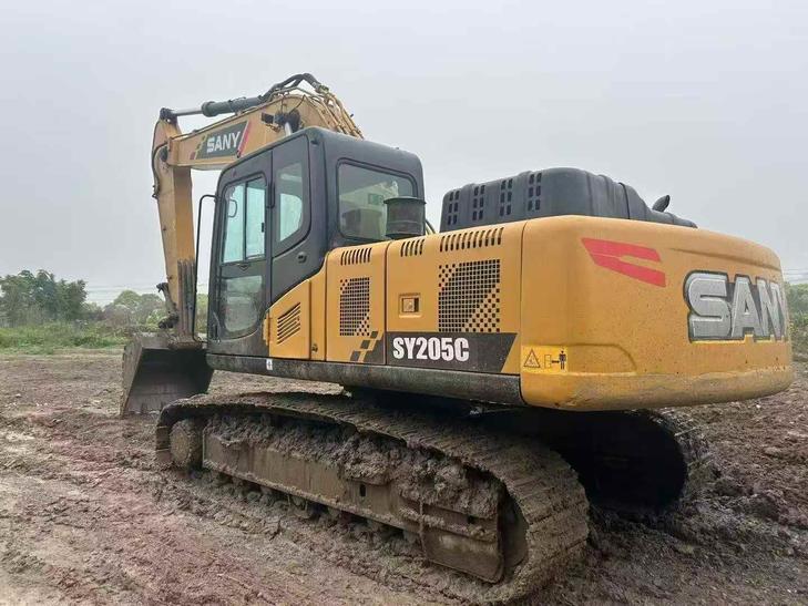 Buy Sany SY205C Used Excavator / 1