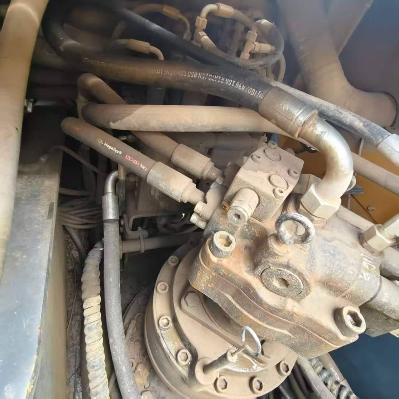 Buy XCMG XE200DA Used Excavator / 8