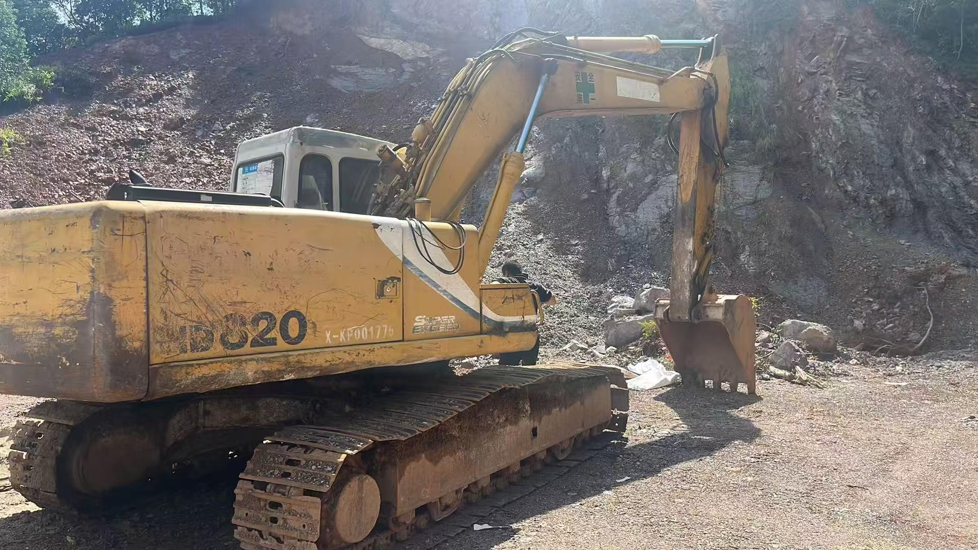 Buy Kato Used Excavator / 2