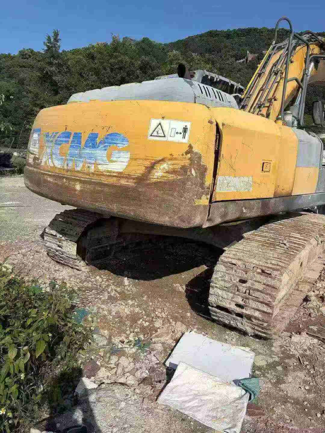 Buy XCMG XE200 Used Excavator / 1