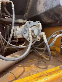 Buy Kato Used Excavator / 4 Buy Kato Used Excavator / 4