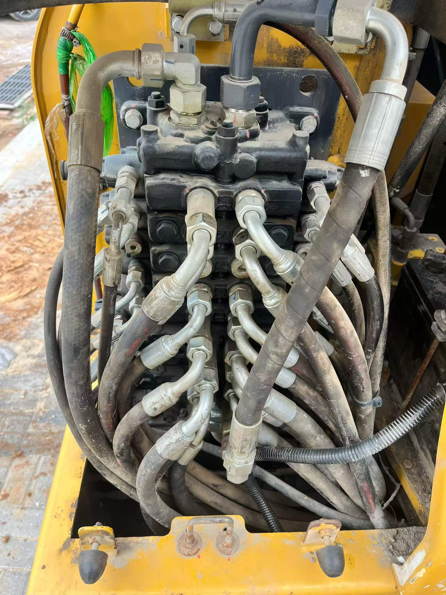 Buy XCMG XE60 Used Excavator / 5 Buy XCMG XE60 Used Excavator / 5