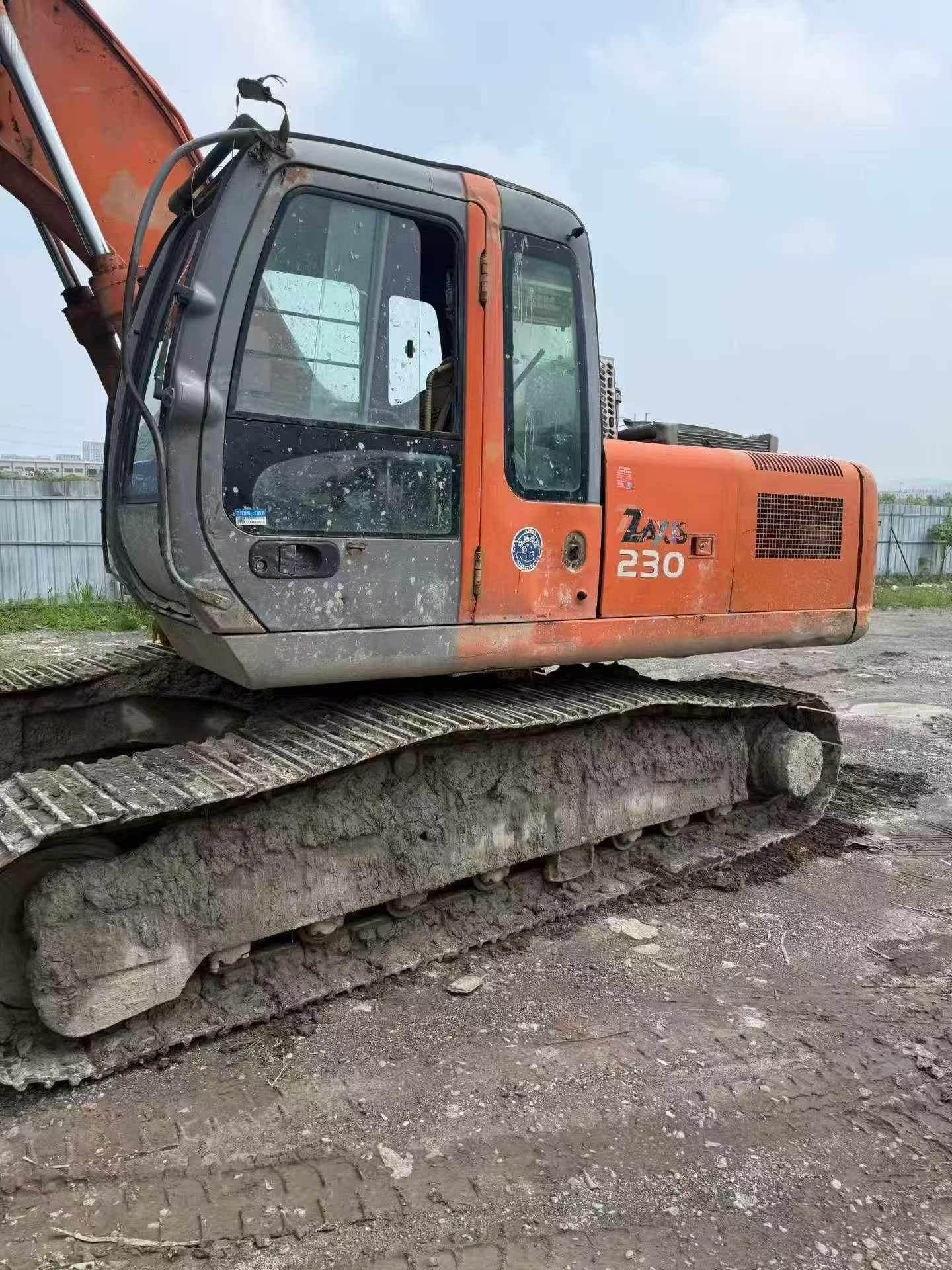 Compre Excavadora Hitachi EX210 Usada / 9