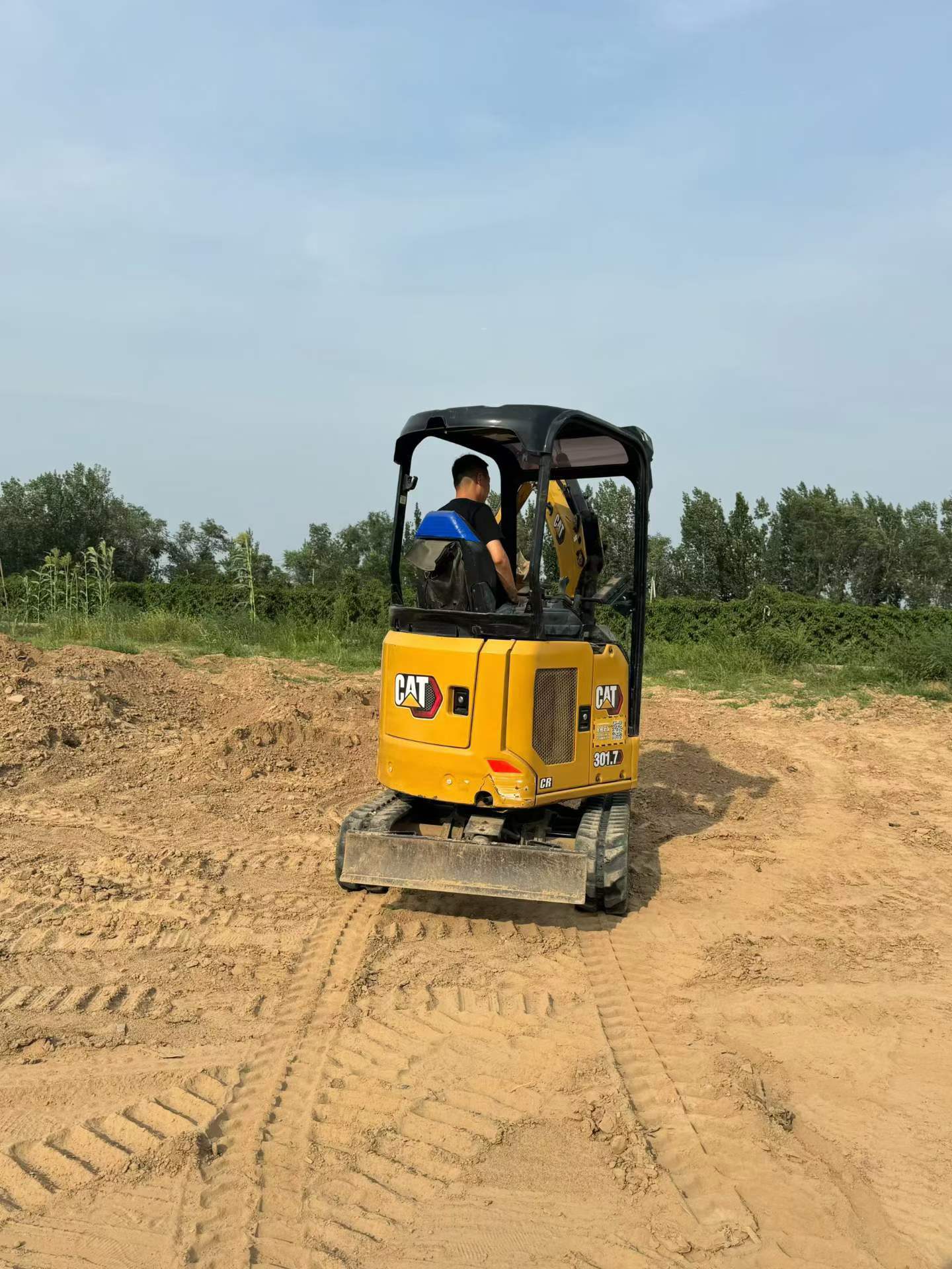 Buy Caterpillar 301.4C Used Excavator / 3 Buy Caterpillar 301.4C Used Excavator / 3