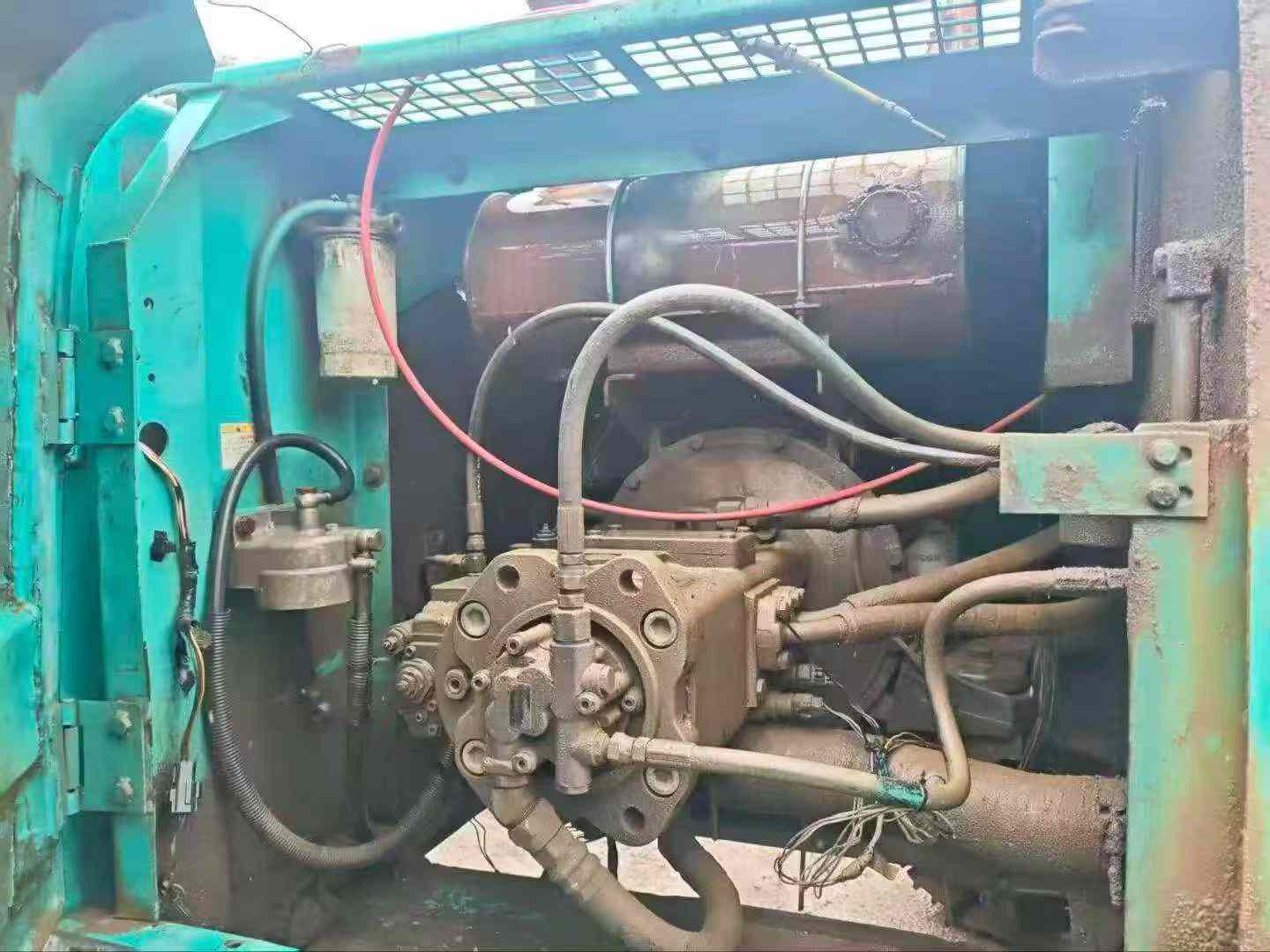 Buy Kobelco SK210 Used Excavator / 6