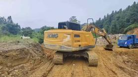 Buy XCMG XE135B Used Excavator / 3 Buy XCMG XE135B Used Excavator / 3