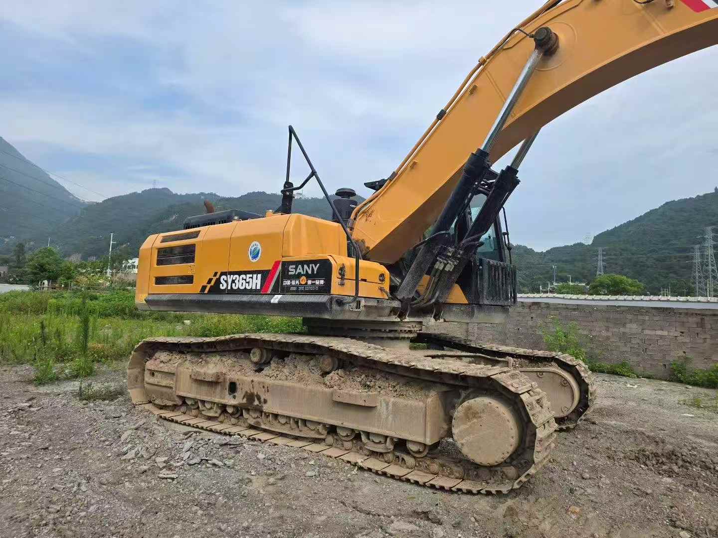 Buy Sany SY365C-8 Used Excavator / 3 Buy Sany SY365C-8 Used Excavator / 3