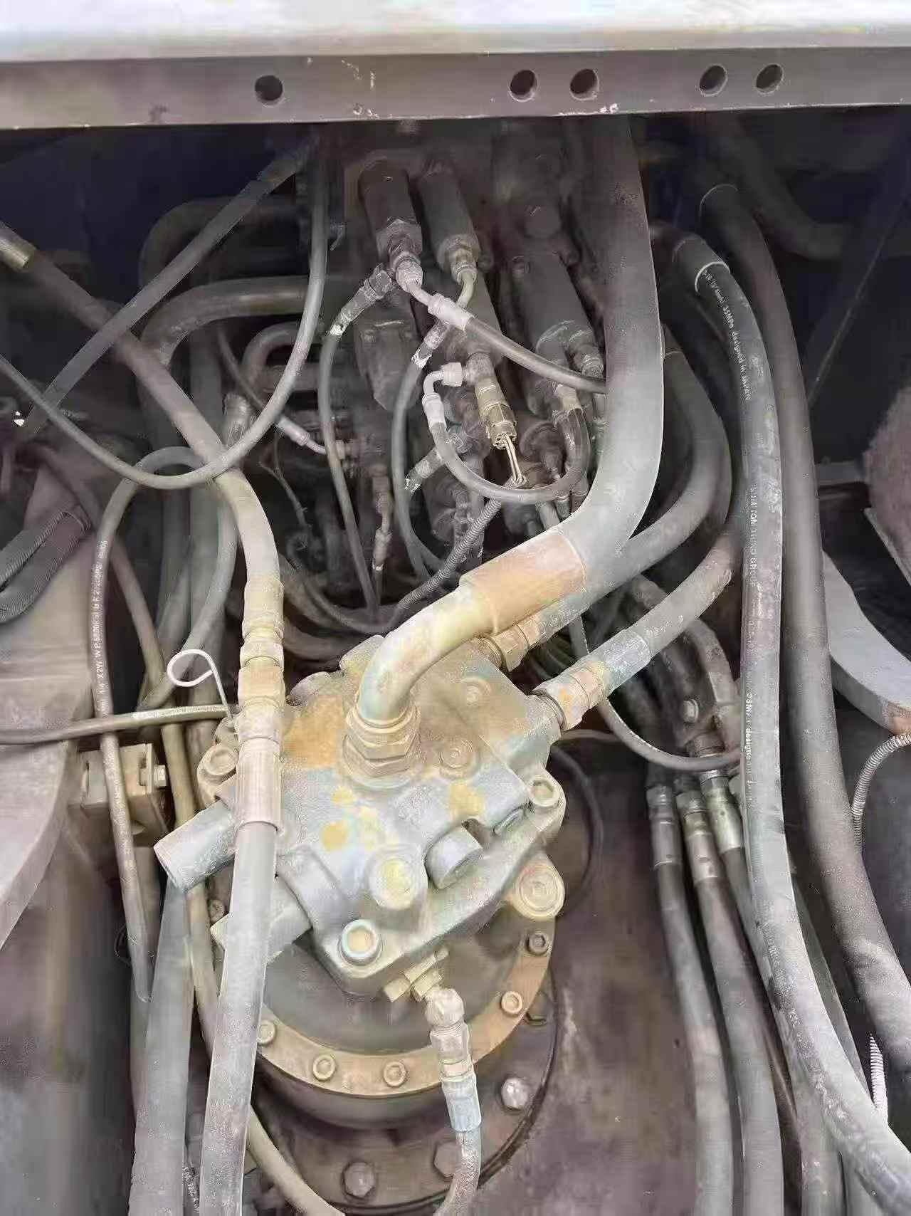 Buy Sumitomo SH210-5 Used Excavator / 8 Buy Sumitomo SH210-5 Used Excavator / 8