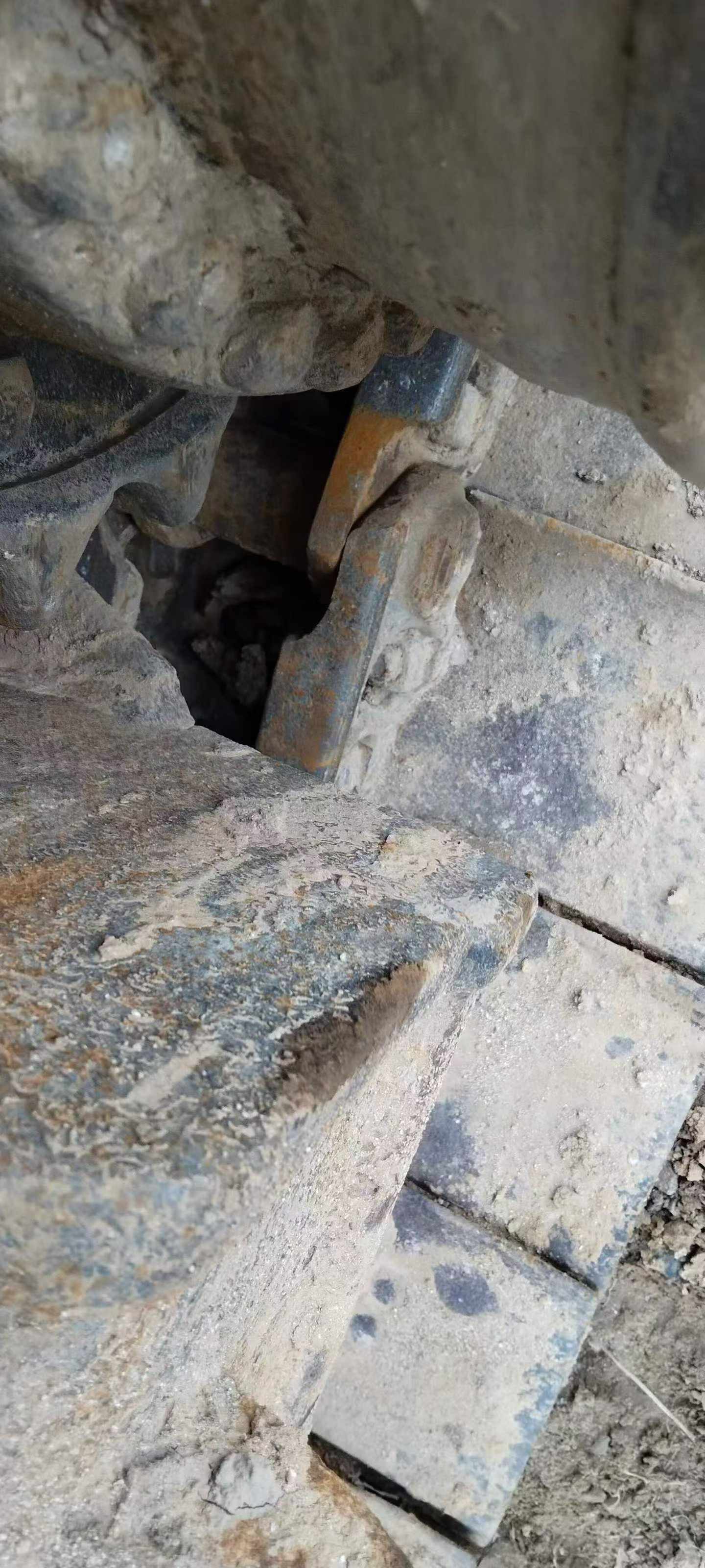 Buy Caterpillar 323 Used Excavator / 6 Buy Caterpillar 323 Used Excavator / 6