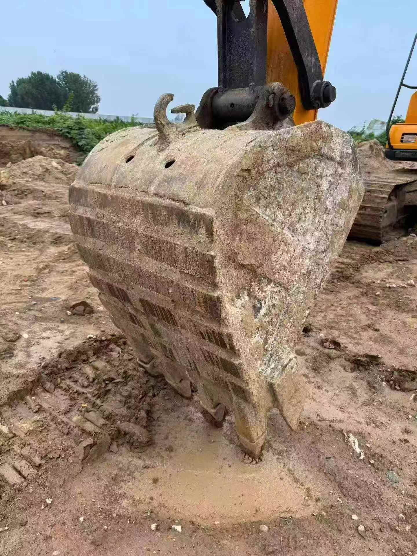 Buy Sany SY135 Used Excavator / 7 Buy Sany SY135 Used Excavator / 7