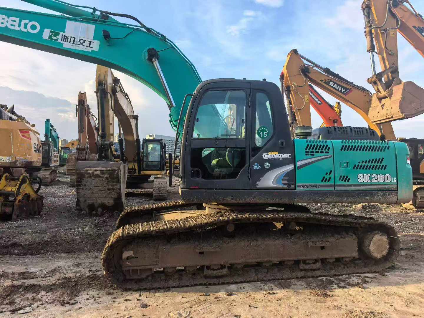 Buy Kobelco SK260 Used Excavator / 2 Buy Kobelco SK260 Used Excavator / 2