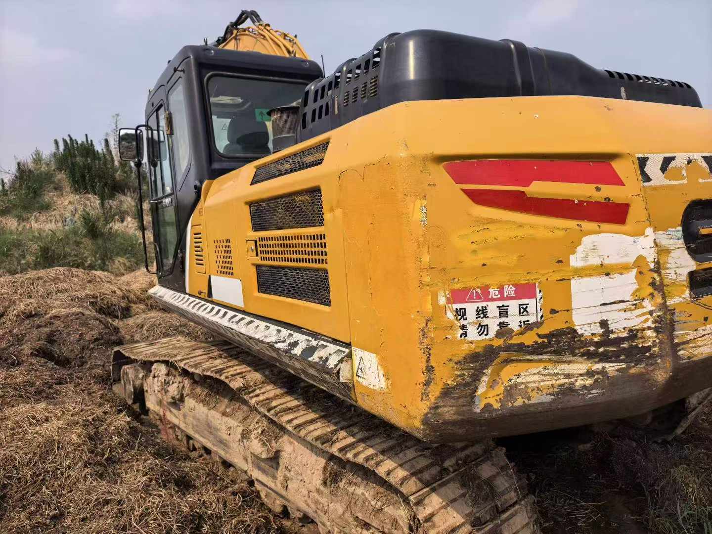 Buy Sany SY245H Used Excavator / 3 Buy Sany SY245H Used Excavator / 3
