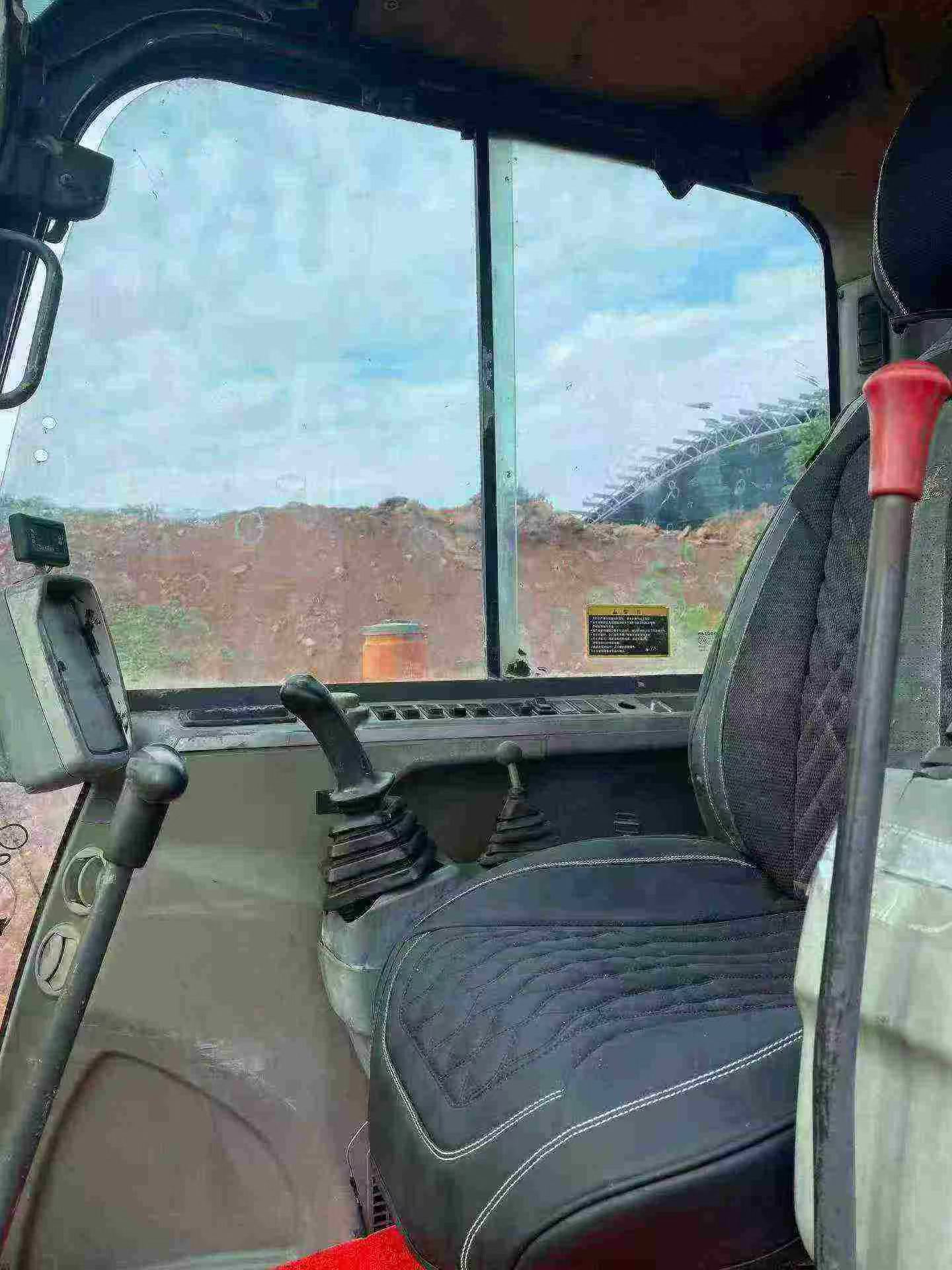 Buy Doosan DX60 Used Excavator / 3 Buy Doosan DX60 Used Excavator / 3