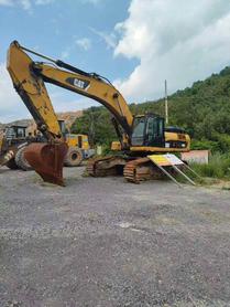 Buy Caterpillar 340D2L Used Excavator / 2 Buy Caterpillar 340D2L Used Excavator / 2