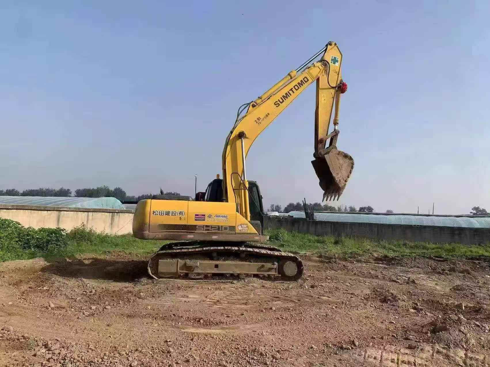 Buy Sumitomo SH210A5 Used Excavator / 3 Buy Sumitomo SH210A5 Used Excavator / 3