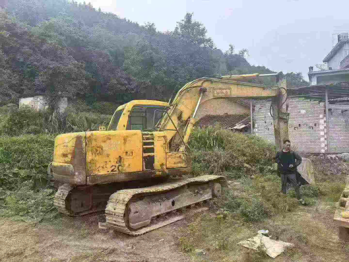 Buy Komatsu PC120-6E Used Excavator / 1