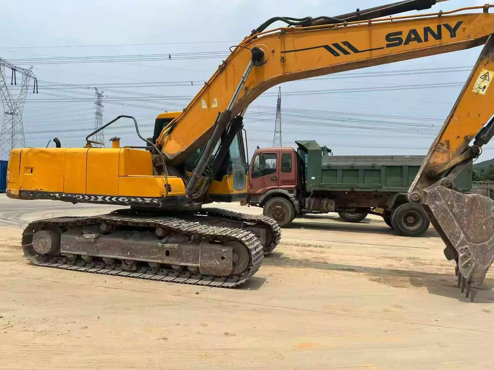 Buy Sany SY195C Used Excavator / 3