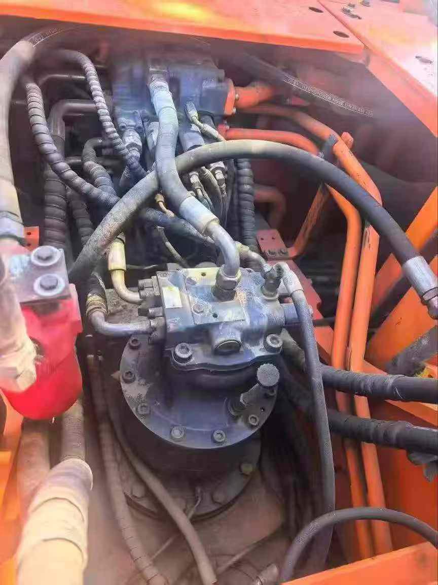 Buy Doosan DX260LC Used Excavator / 5 Buy Doosan DX260LC Used Excavator / 5